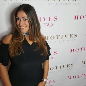 Meet your Posher, Christina